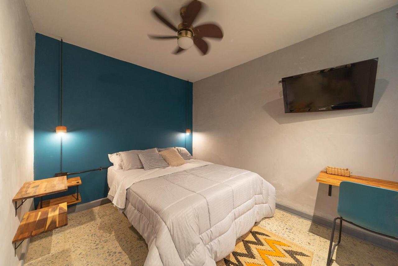 Casa Mosaiko- Parque Poblado Guest house *