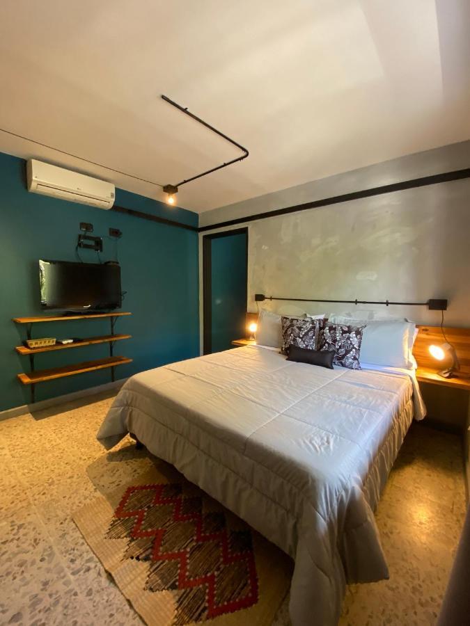 Guest house Casa Mosaiko- Parque Poblado Medellin